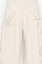 Load image into Gallery viewer, Pinstripe Elastic Waist Bloomer Pants With Pockets