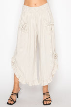 Load image into Gallery viewer, Pinstripe Elastic Waist Bloomer Pants With Pockets