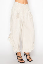 Load image into Gallery viewer, Pinstripe Elastic Waist Bloomer Pants With Pockets